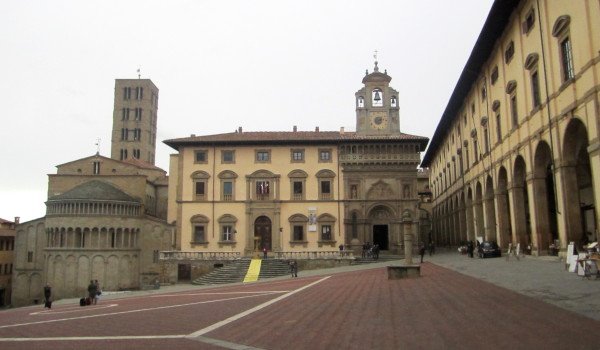 Arezzo 19